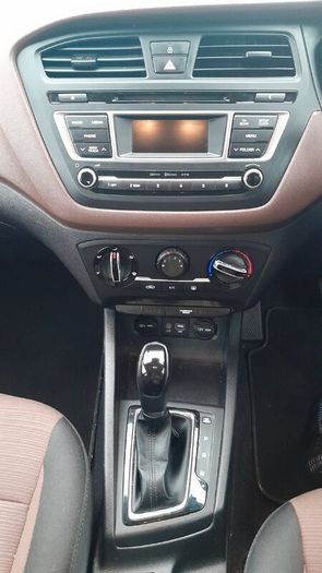 Hyundai I20 2015, Automatic, Deluxe, 1.4l Petrol