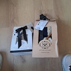 Knitting sets