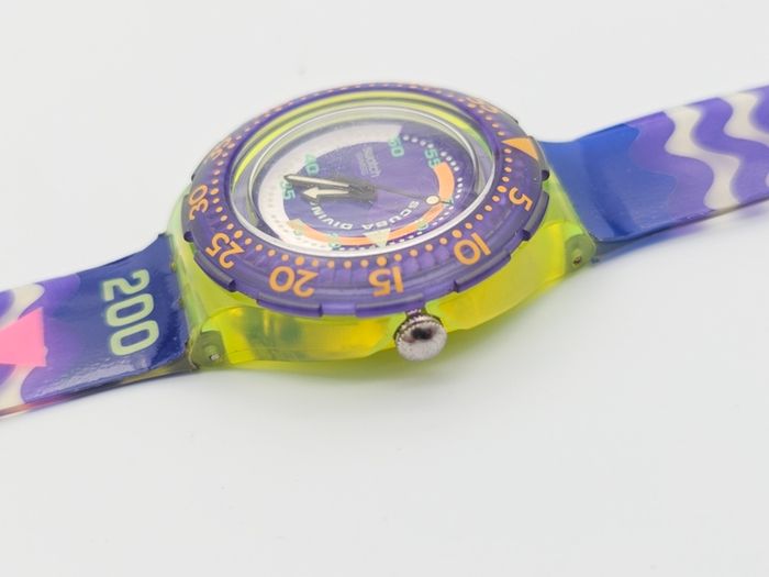 Vintage Swiss Watch Swatch Scuba 1990s Collectable