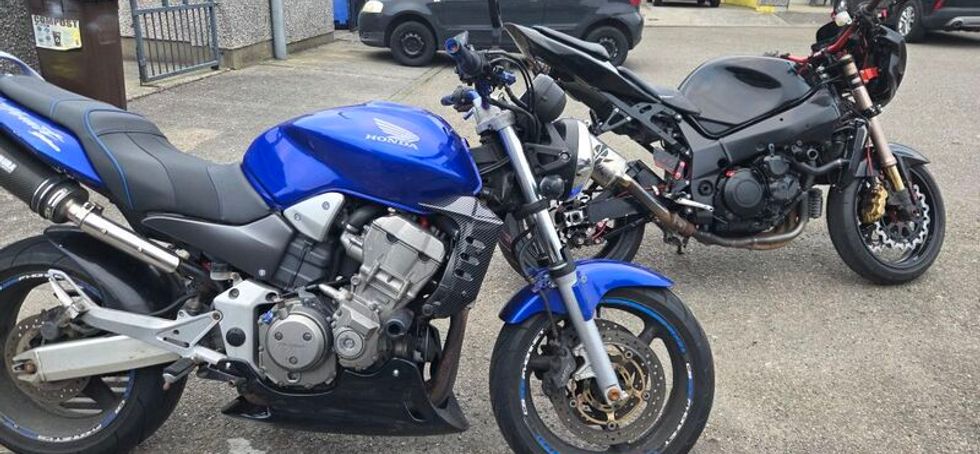 Gsxr 1000k1&hornet 919 for swap