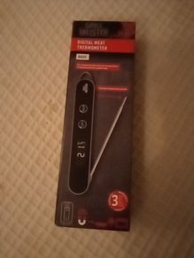 Digital meat thermometer