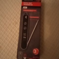 Digital meat thermometer