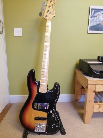 Fender Marcus Miller Jazz Bass Tobacco Sunburst Mij