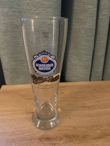 Schneider Weisse Pint Glass