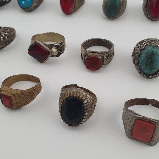 Antique Style Ring Collection 15 Mixed Brass, Glass & Stone Rings