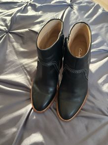 clarks boots