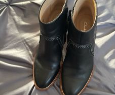clarks boots