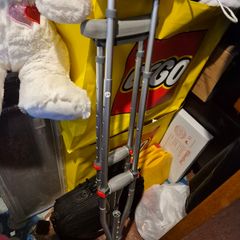 Adjustable crutches