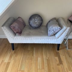Chaise Lounge