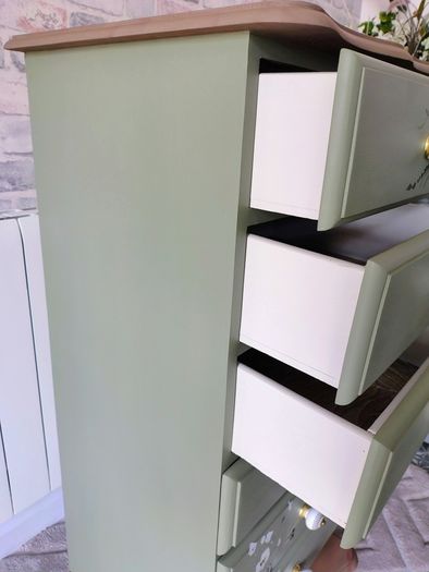 Tall Boy Chest of Drawers