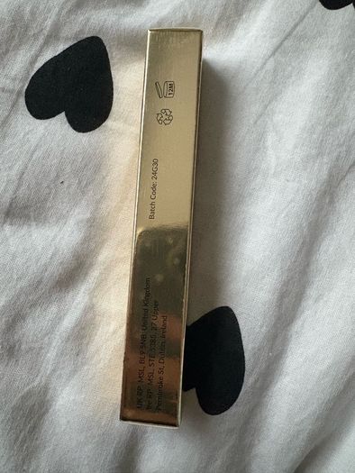 ayu glamour lengthening mascara