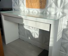 IKEA MALM Dressing Table