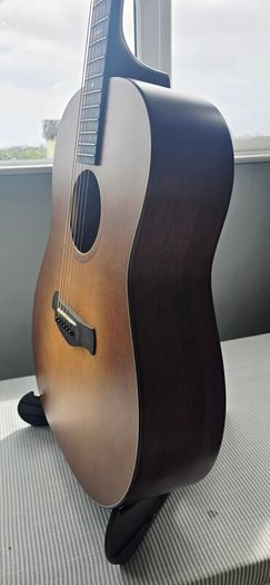 Taylor 517e Builder's Edition