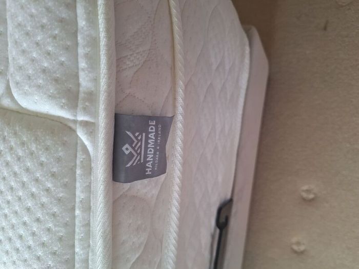 king size bed