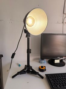 2 free standing lights