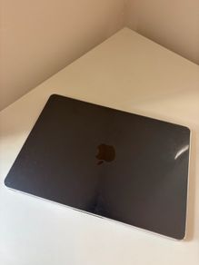 MacBook Air M3 8g