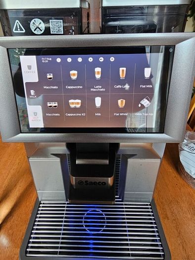 Saeco Magic M2+ Professional Coffee Machine