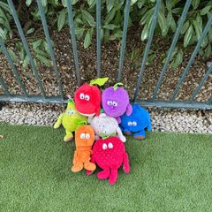 Fruit and vegetables plushie collection