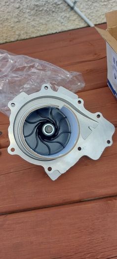 Mercedes Sprinter water pump