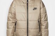 Nike sportswear winter Therma-Fit repel hooded puffer jacket rain-ready size XL