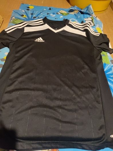 Adidas shirt