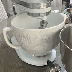 KitchenAid Artisan Mixer