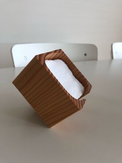 Wooden holder & washable / reusable facial pads