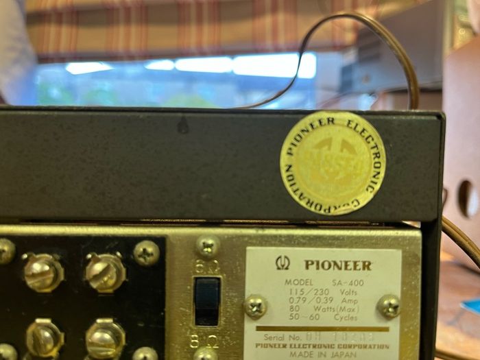 Rare vintage Pioneer SA400 vintage stereo valve / tube amplifier.