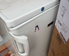 Free standing freezer