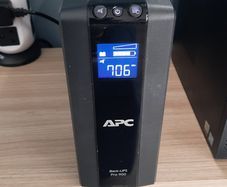 Apc Back-ups Pro 900