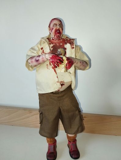 Dead Rising 2  Mort Zombie Action Figure  12 Inch