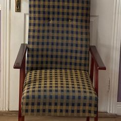 Armchair For Elderly Person