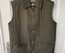 Ladies Gilet Size Medium