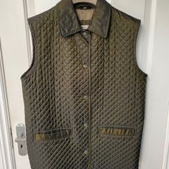 Ladies Gilet Size Medium