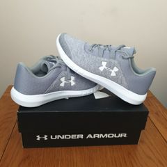 New Under Armour trainers (unisex) size 6uk