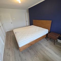 Solid wood Super King Bed
