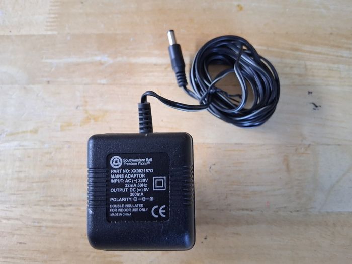 Southwestern Bell Wireless Phone S2100 S2300 Charger Power Supply
