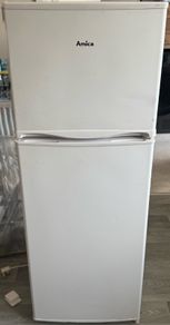 Amica fridge and freezer in perfect working order.