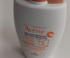 tinted sunscreen