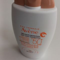 tinted sunscreen