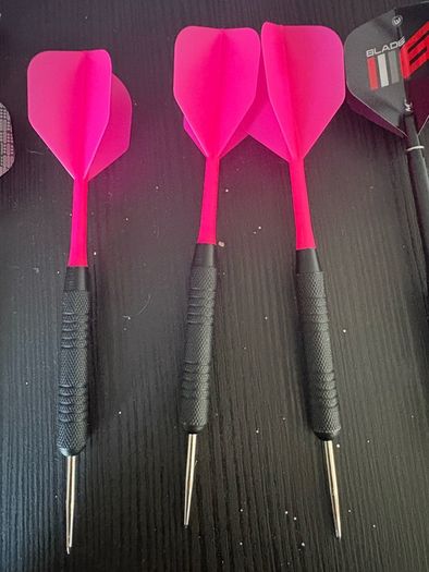 Winmau Blade 6 Darts Setup Complete Bundle