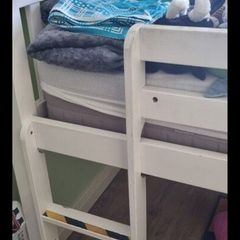 Kids bed