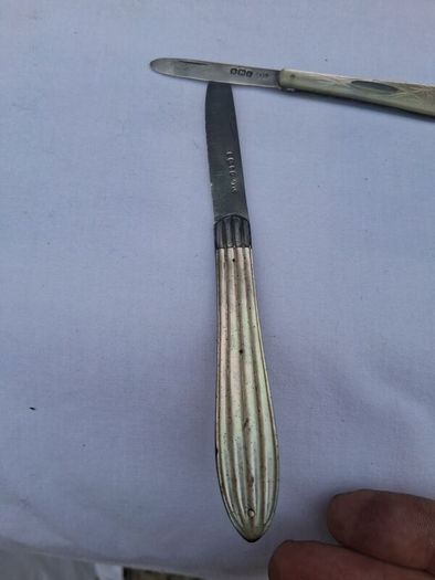 2 X John Yeomans Cowlishaw Sterling Silver Fruit Knives