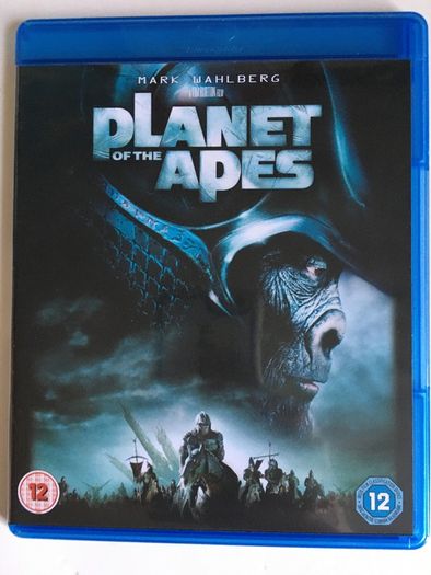 Planet Of The Apes (Tim Burton Film) [2001] Mark Wahlberg, Tim Roth, Helena Bonham Carter, Michael Clarke Duncan, Kris Kristofferson, Estella Warren & Paul Giamatti [Blu-ray Movie]