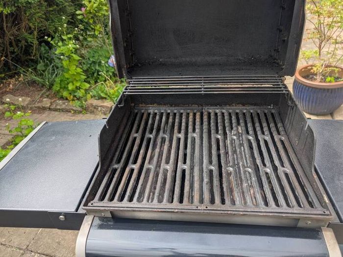 Weber Spirit E210 Classic BBQ