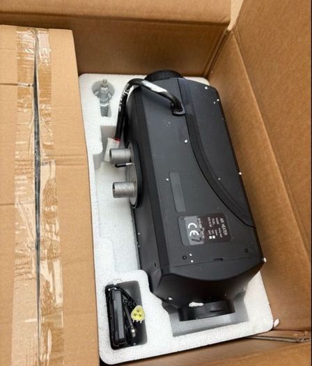 New  12V Air Diesel Heater 5KW Diesel Parking Heater LCD Switch Diesel Heater Muffler for RV Motorhome Trailer Trucks Boats come with tank full kit