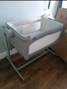 chicco Baby cot next 2 me crib