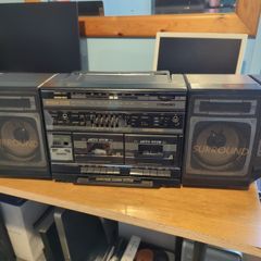 Vintage/retro 1980's Stereo TriStar RR5680