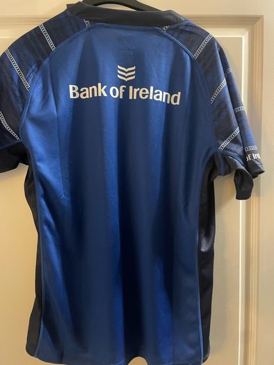 Castore Leinster rugby Jersey size L brand new