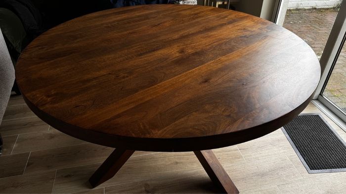Round Dining Table with Starburst Legs, Ex Display Like New